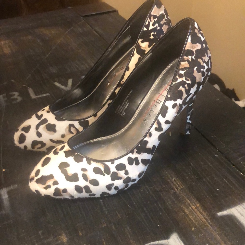 White House black market  high heels